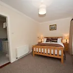 Pensión Long Quay House 4*