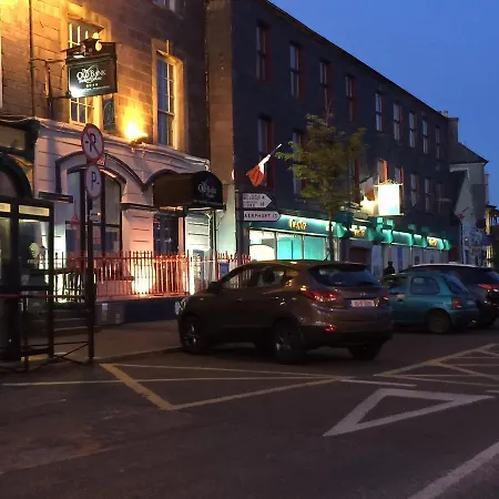 Πανσιόν Long Quay House