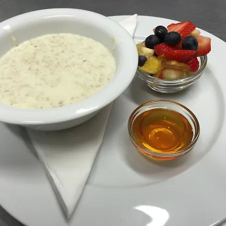 Long Quay House Πανσιόν 4*